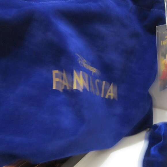 NWT SPECTRUM COLLECTIONS LTD ED FANTASIA X DISNEY SORCERER'S HAT MAKEUP BAG - Picture 2 of 7